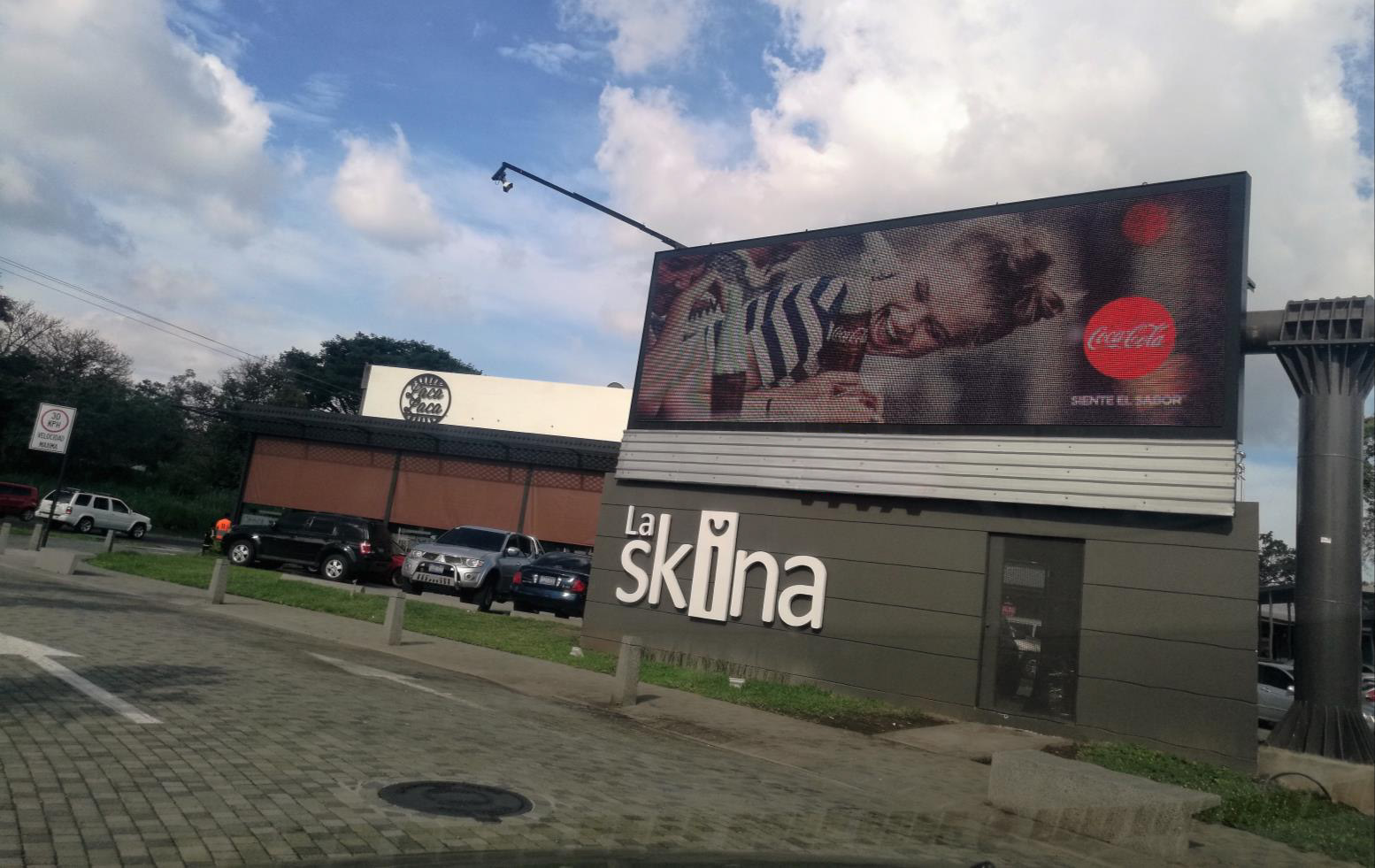 DIGITAL BILLBOARD DP-563-A1