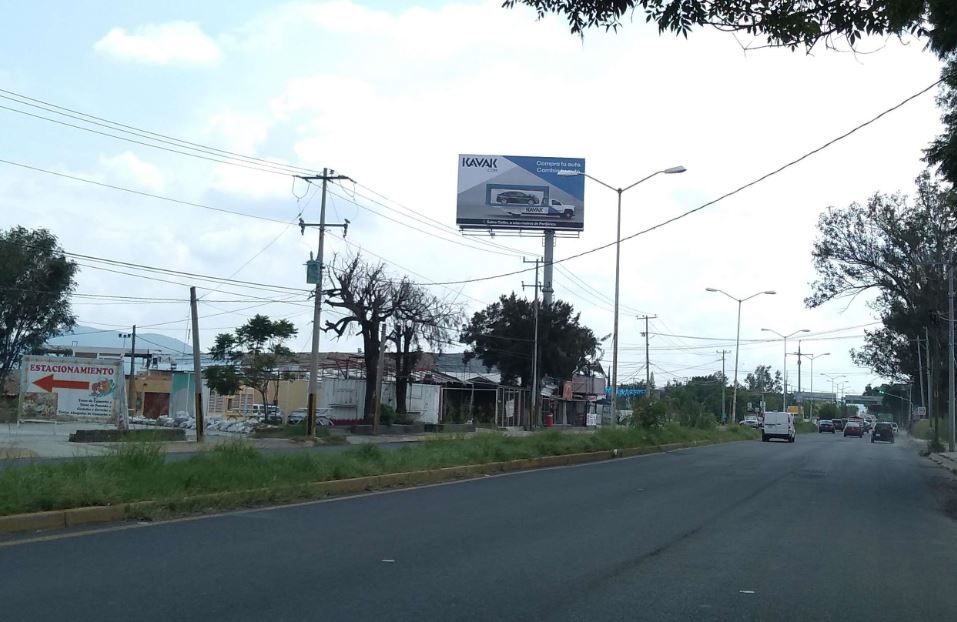 ESPECTACULAR JAL077N1