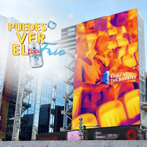 Coors Light convierte la temperatura en una campaña OOH con imagen térmica